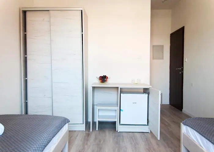 Domus Albus Ζαντάρ